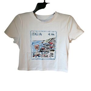Cropped Boxy Italia Postage Stamp TShirt. Size M- runs smaller. Adorbs!